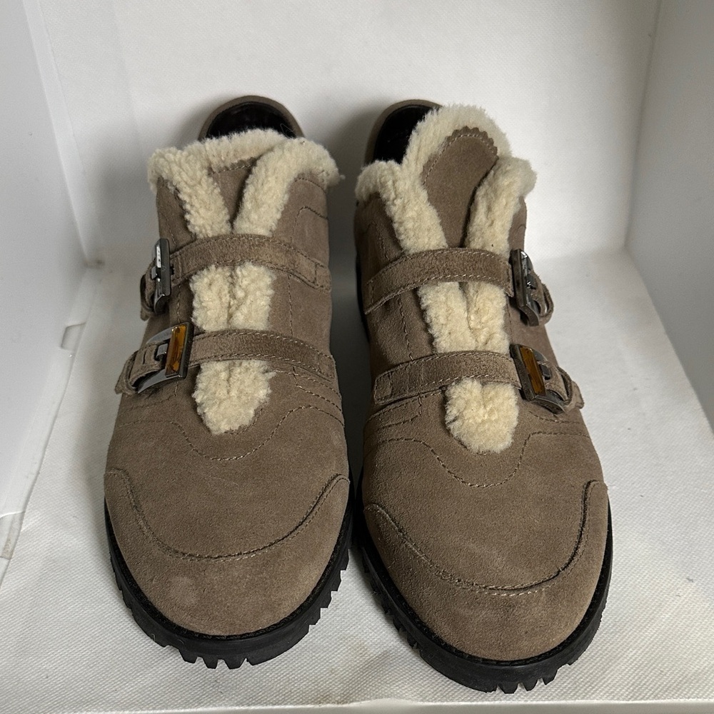 Stuart Weitzman Shearling Buckle Suede Sneakers – Taupe – Size 9 - Picture 10 of 13